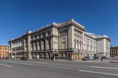 Российские власти выделили более 3,1 млрд рублей на реконструкцию Санкт-Петербургской консерватории