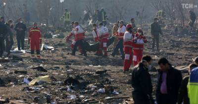 Иран отозвал предложение о компенсациях семьям погибших в сбитом под Тегераном самолете МАУ - Енин