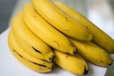 Диетолог Лиза Ричардс: Бананы снижают уровень холестерина и улучшают настроение