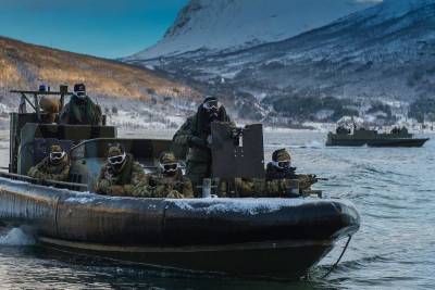 Северный флот пообещал принять меры из-за наращивания сил НАТО в Арктике