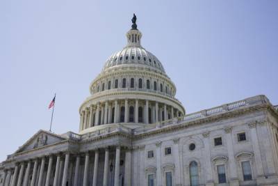 Конгресс США одобрил оборонный бюджет: он предусматривает помощь Украине