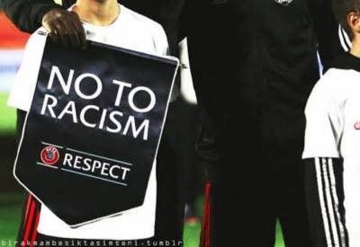 Крупный расистский скандал разгорелся в европейском футболе