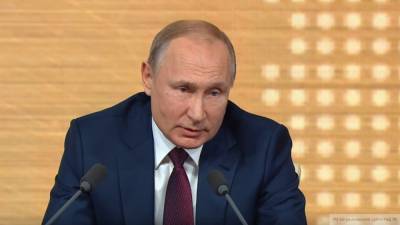 Телевидение закладывает три часа на ежегодную пресс-конференцию Путина