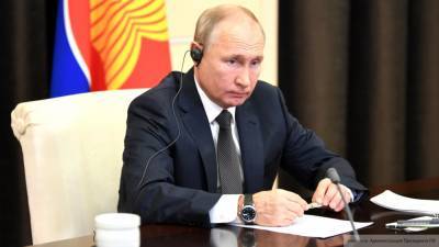 Телеканалы РФ закладывают три часа на пресс-конференцию Путина