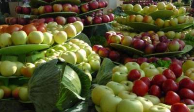 Россия запретит импорт томатов и яблок из Азербайджана