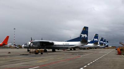 Летевший из Якутска в Саккырыр самолет вернулся в аэропорт из-за шасси