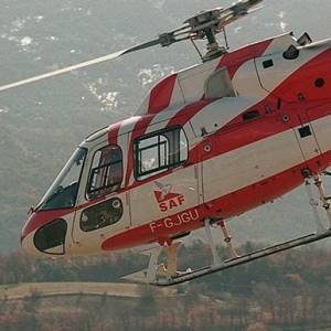 Во Франции упал спасательный вертолет: пятеро погибли