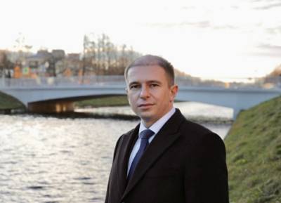 Михаил Романов попросил губернатора Санкт-Петербурга Александра Беглова взять вопрос о закрытии единственного дельфинария в Санкт-Петербурге на личный контроль