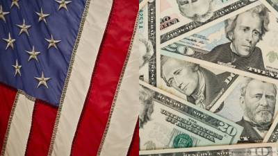 Минфин США намерен влить в экономику 916 млрд долларов