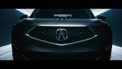 Acura представила новый кроссовер MDX