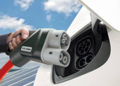 Япония может увеличить субсидии покупателям электромобилей