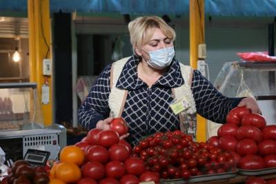 Производители предупредили о росте цен на томаты: помидор должен стать полностью российским