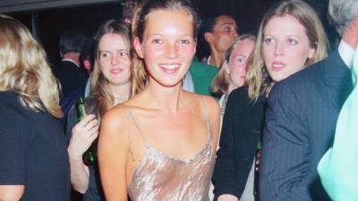 Кейт Мосс: лучшие образы для вечеринок образца 1990-х