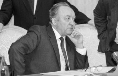 Умер экс-премьер Белоруссии, подписавший Беловежские соглашения