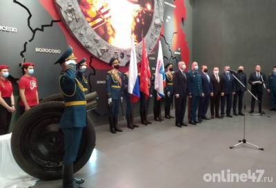 Пушка для «Прорыва»: Александр Дрозденко отдал честь героическому орудию с Невского пятачка