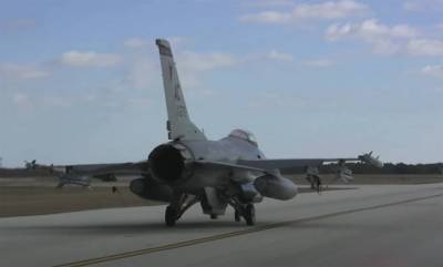 В США упал истребитель F-16