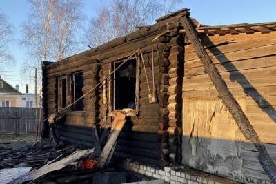 Пожилая пара в Твери осталась без крыши над головой из-за пожара