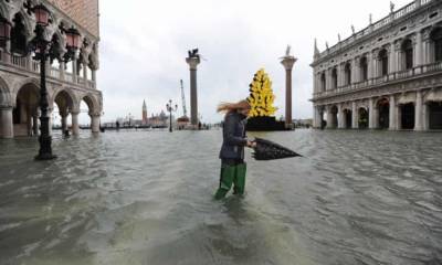 Венеция ушла под воду: город пострадали от мощных осадков – впечатляющие фото, видео
