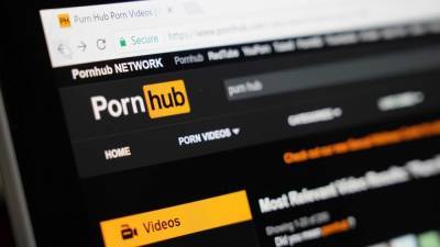 Pornhub меняет правила загрузки роликов после скандала