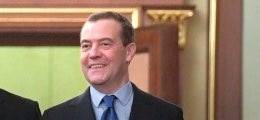 ГосДума разрешила Медведеву нарушать Уголовный кодекс