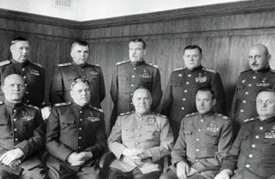 МО РФ открывает уникальную выставку фотографий из личных архивов полководцев Великой Отечественной
