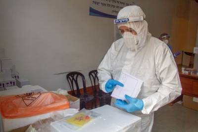 Вспышка коронавируса в 50 домах престарелых: семьи жалуются на минздрав