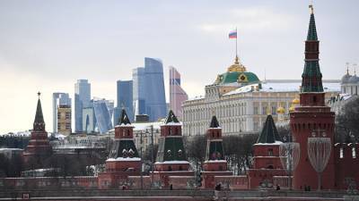 В Кремле ответили на украинскую резолюцию о "милитаризации" Крыма