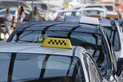 В Украине хотят провести реформу сферы такси: что могут изменить