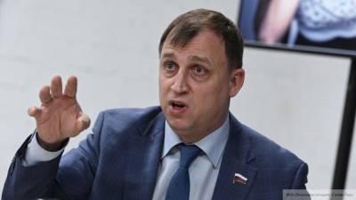 Депутат Вострецов предложил сделать 31 декабря выходным в Петербурге