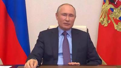 Путин предупредил о недопустимости ситуации, когда людям не хватает денег на продукты
