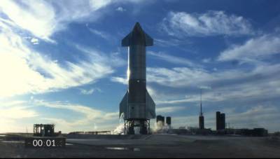 SpaceX отменила тест-полет корабля Starship на высоту 12,5 км за секунду до старта: видео