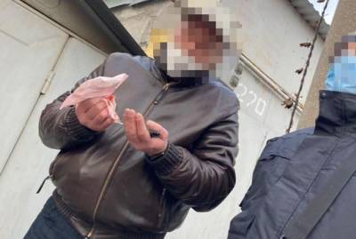 В Киеве задержали вымогателей: выкрали юриста и требовали 800 тысяч долларов