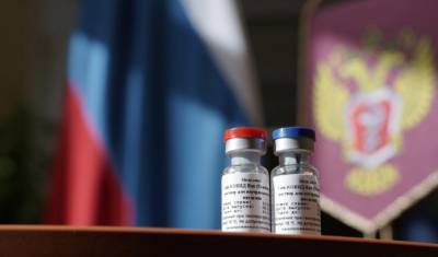 В Иркутской области начинается вакцинация медработников и учителей