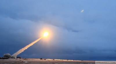 ВС РФ выполнили учебно-боевые пуски баллистических и крылатых ракет