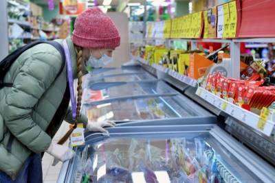 Президент РФ призвал не списывать на пандемию рост цен на базовые продукты питания