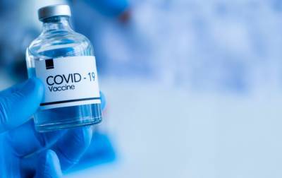 Канада одобрила вакцину Pfizer от коронавируса