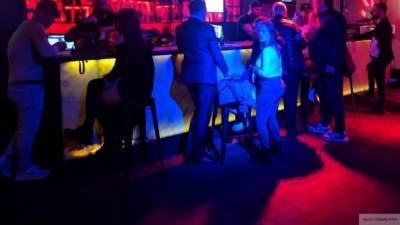 Хозяева баров в Петербурге ответят за ночную работу в суде