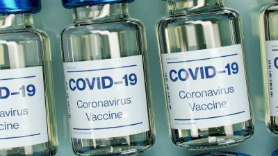 Агентство лекарственных средств, которое сертифицирует вакцину от COVID-19 атаковали хакеры