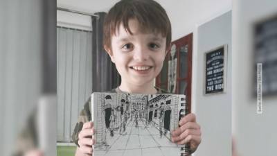 11-летний мальчик рисует города по памяти
