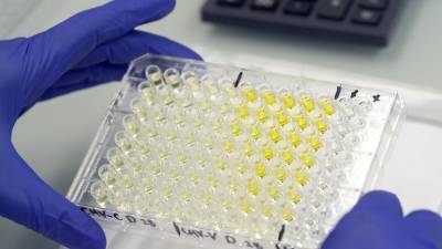 В Канаде за сутки зафиксировали 405 случаев инфицирования коронавирусом