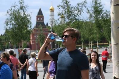 В России развенчали популярный миф о суточной норме потребления воды