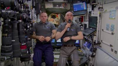 Космонавты на МКС записали поздравления с Днем России