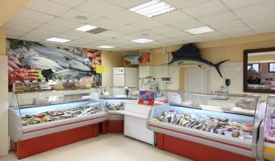 Роспотребнадзор запретил размещать рыбные магазины в жилых домах