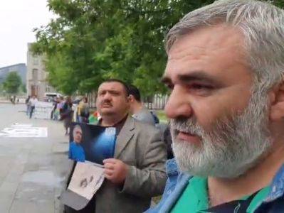 В Германии политэмигранты провели акцию протеста против властей Азербайджана