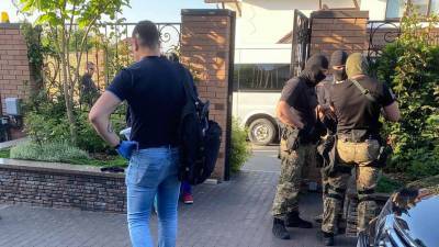 Экс-министр инфраструктуры Украины рассказал об обысках в его доме