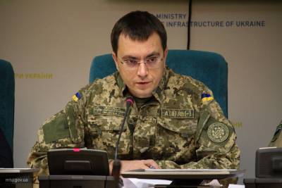 Бывший министр инфраструктуры Украины сообщил об обысках у себя дома