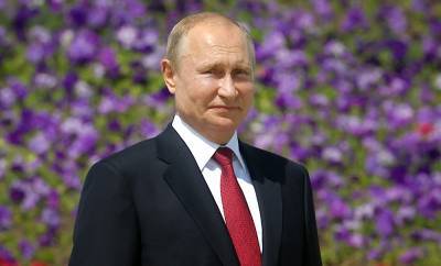 Путин обратился к россиянам с Поклонной горы