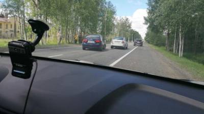 Два автомобиля столкнулись на Зеленогорском шоссе