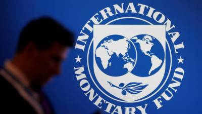 МВФ ухудшил прогноз по курсу доллара в Украине