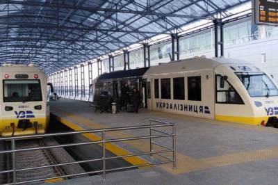 С 15 июня "Укрзализныця" восстанавливает движение поездов Kyiv Boryspil Express